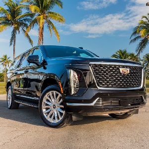 Aluguel de Cadillac Escalade 600 de luxo na cor preto em Miami